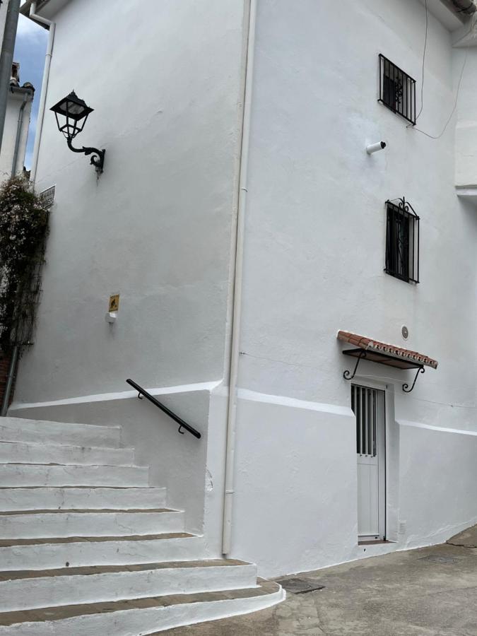 Maison De Village - Casa Manolo Y Jeannette Cartajima Exterior foto